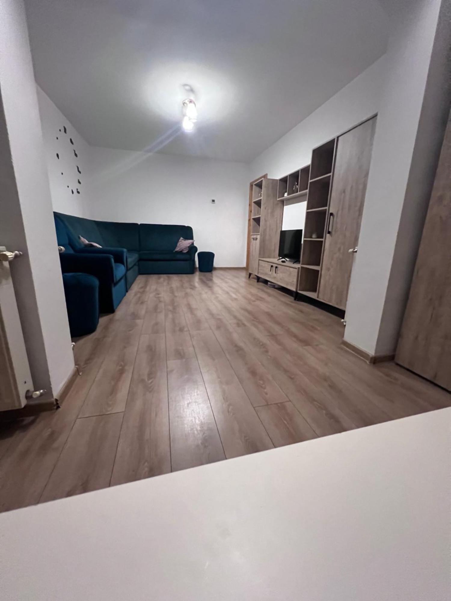 Aparthotel Braşov Buitenkant foto